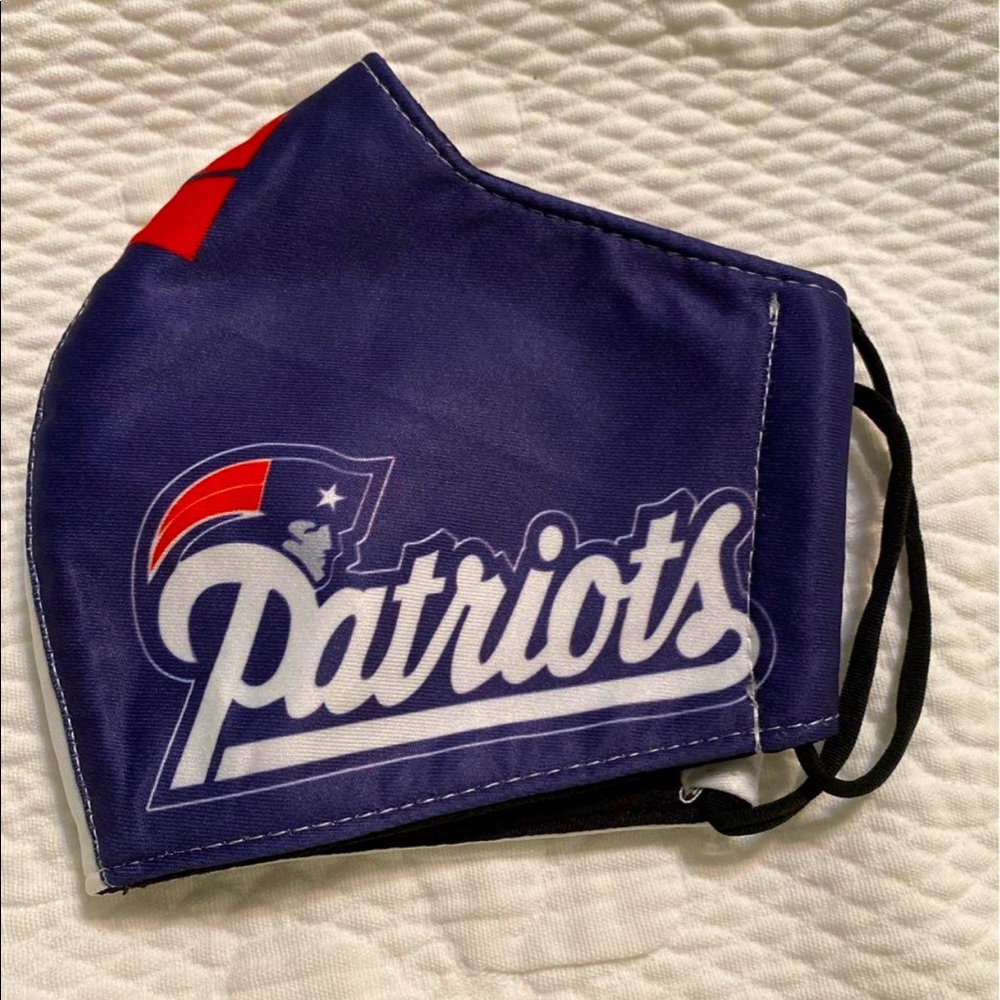 Adult face mask